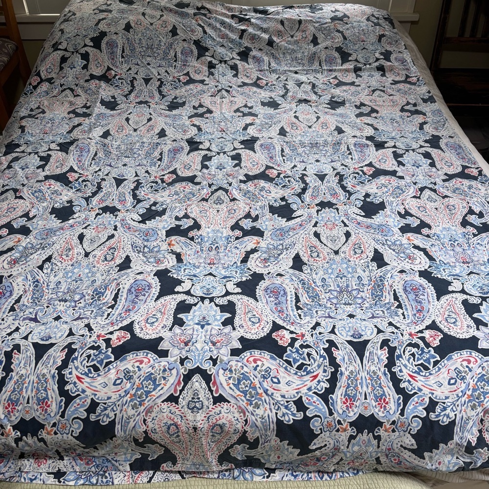 Pottery Barn PB Teen Dorm Navy Blue Paisley Twin Duvet Cover